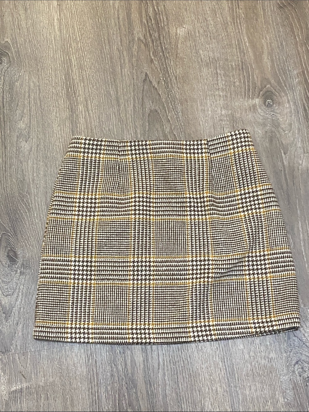 FOREVER 21 • SKIRT • Medium